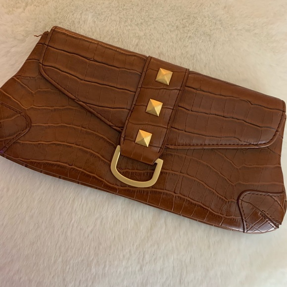 New York & Company clutch - Picture 2 of 6